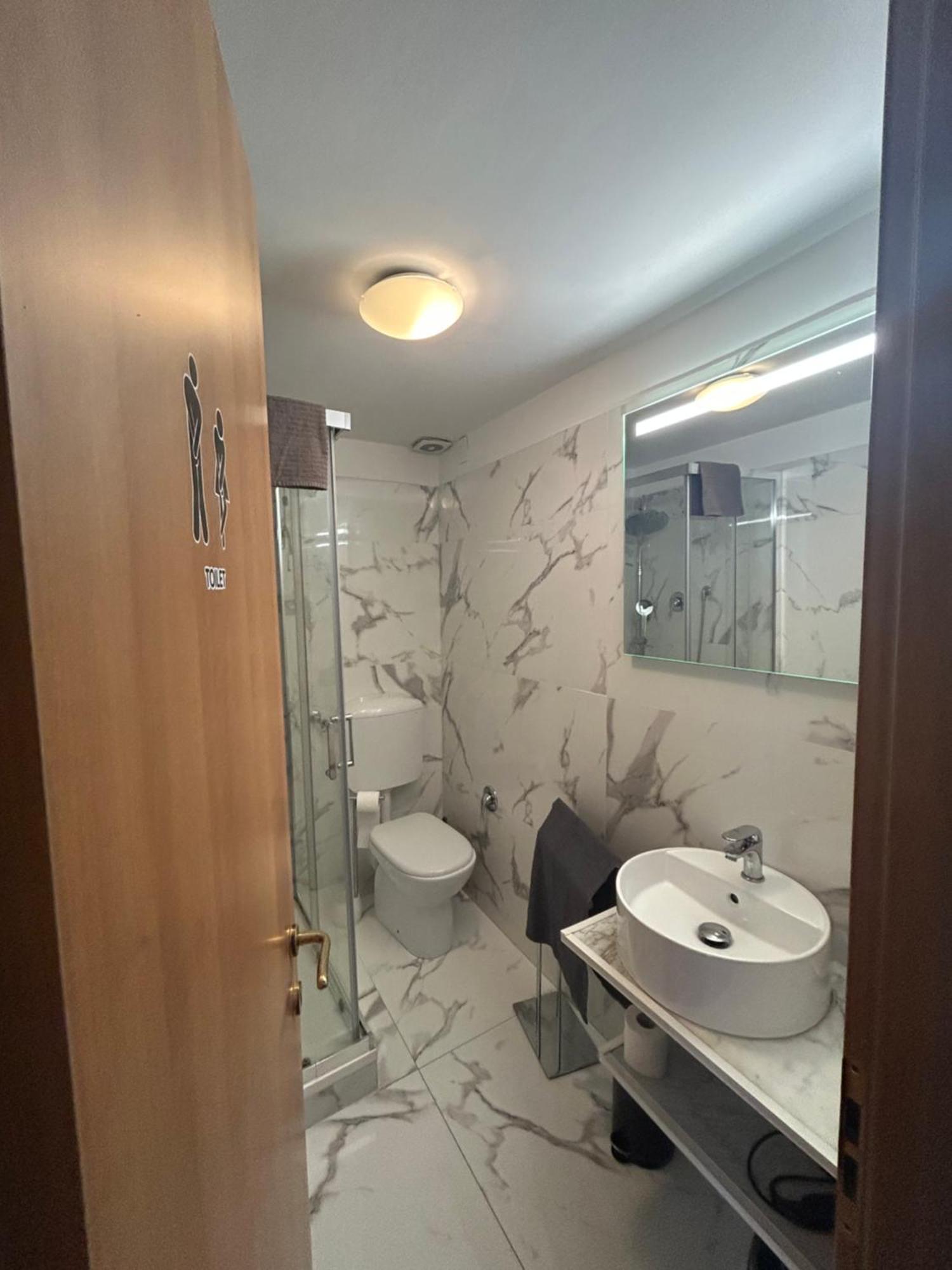 Appartamento Confortevole Γένοβα Εξωτερικό φωτογραφία